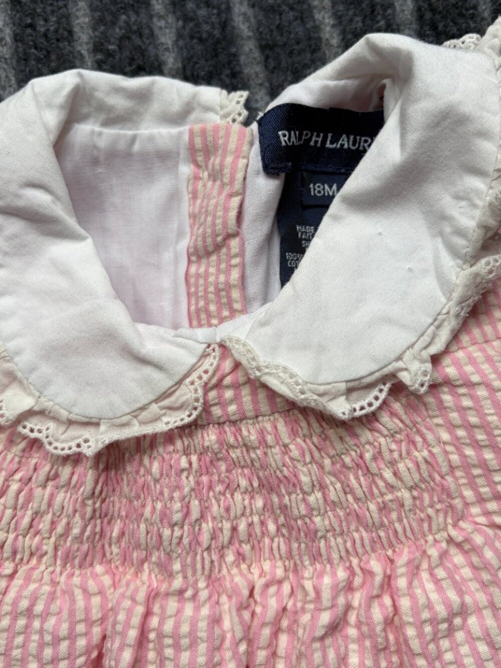 Ralph Lauren Baby Girl Pink Seersucker smocked dress Size 18 Months - Picture 3 of 6